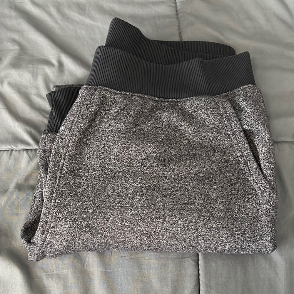 Under Armour Loose Fit Thredborne Fleece Joggers Size Large